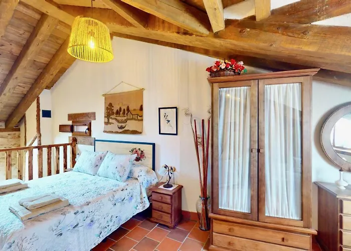 La Fuente Del Junco * Caballar