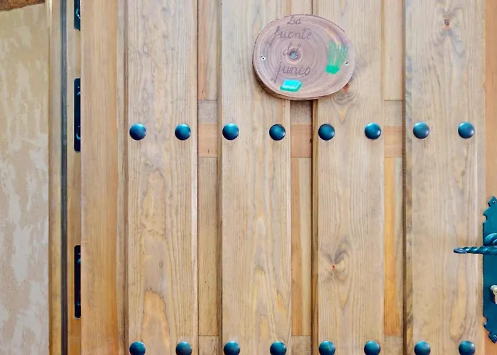 בית נופש La Fuente Del Junco Caballar